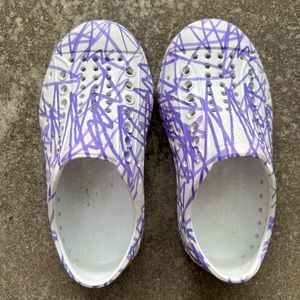 Native Jefferson x Crayola Limited Edition shoes- toddler 8